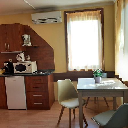 Aqua Apartman Gyula Εξωτερικό φωτογραφία
