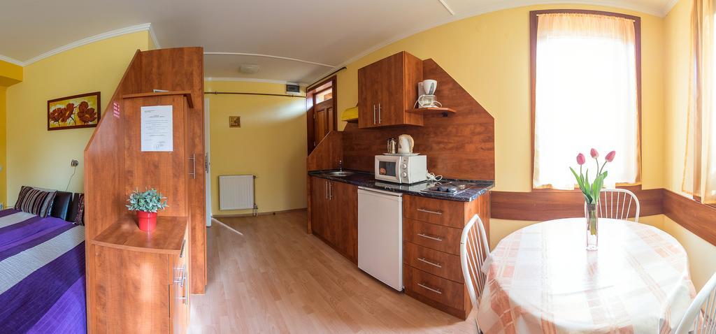 Aqua Apartman Gyula Εξωτερικό φωτογραφία