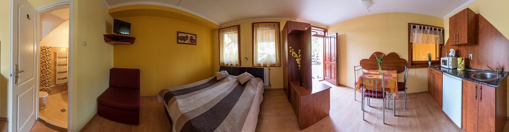 Aqua Apartman Gyula Εξωτερικό φωτογραφία
