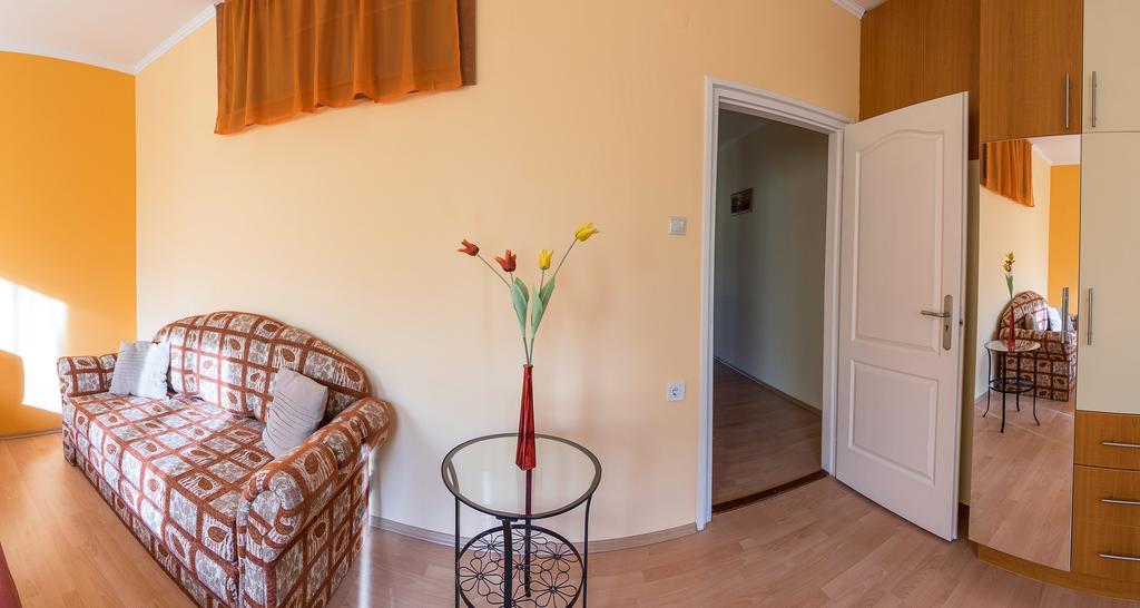 Aqua Apartman Gyula Εξωτερικό φωτογραφία